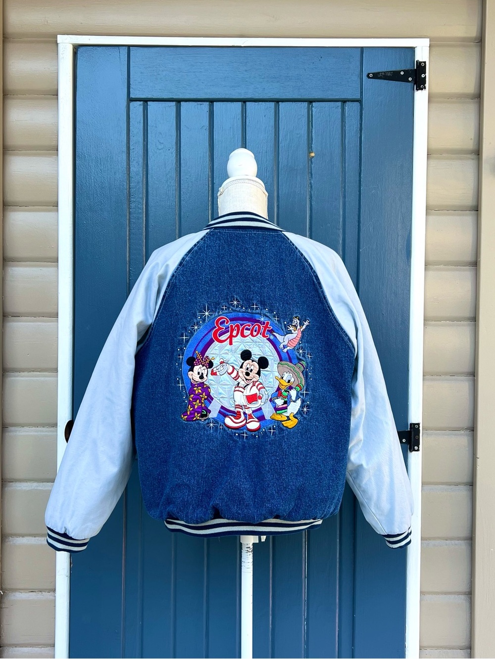 VTG 90s Disney EPCOT Jacket Astronaut Mickey, Minnie, Donald & Figment Unisex S